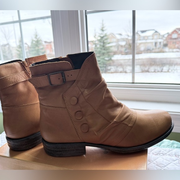 Miz Mooz Amber Ankle Boots with Buckle and Button Details - Picture 7 of 14